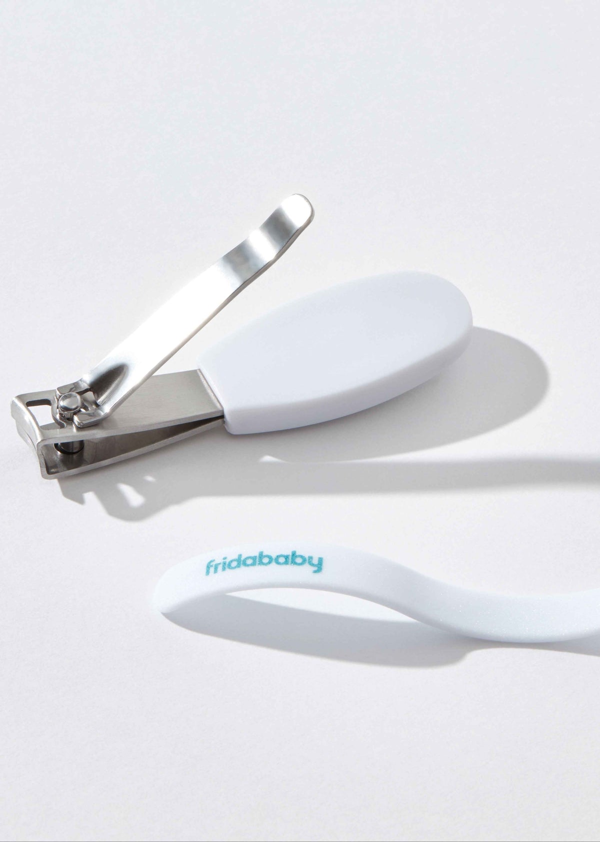 How to cut baby nails with the SnipperClipper